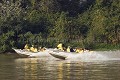 Pompiers en opration dans le Pantanal. / Firemen Operating in Pantanal.