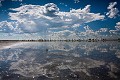 Lac salé de Baines Baobab inondé à la fin de la saison des pluies.
Makgadikgadi Pans National Park. 
Désert du Kalahari. Botswana.

J'ai fait une photo au même endroit en novembre dernier... Le Pan était complètement sec...
Grosse différence !!! Afrique,
Botswana,
photographe, 
photo,
paysage,
désert,
Kalahari,
Pan,
sel,
lac,
Makgadikgadi, 
National,
Park,
Parc,
desert,
water,
flood,
inondé,
eau,
pluie,
season,
saison,
rain,
cloud,
sky,
ciel,
nuage,
eau,
Africa,
Baines,
Baobab,

 