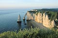  Normandie Etretat paysage falaise calcaire aiguille arche littoral Manche photographie célèbre géologie 