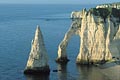 Normandie falaises Etretat pic aiguille arche calcaire paysage litttoral Manche côte plage galets mer 