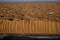 Dunes sur la côte des squelettes. Désert du Namib. Littoral Atlantique sud.
 Namibie dunes côte sauvage sable désert littoral aérien Namib avion 