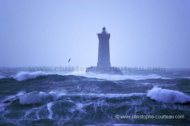 Tempete au Phare du Four