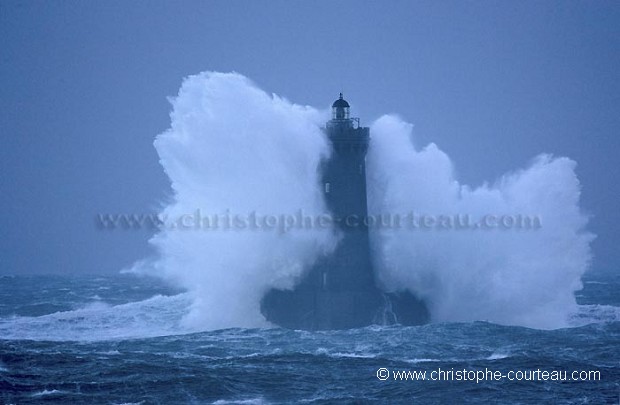 Tempete au Phare du Four