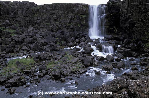 Chute d'eau de Öxararfoss, Parc Nat. du Thingvellir, ou Pingvellir